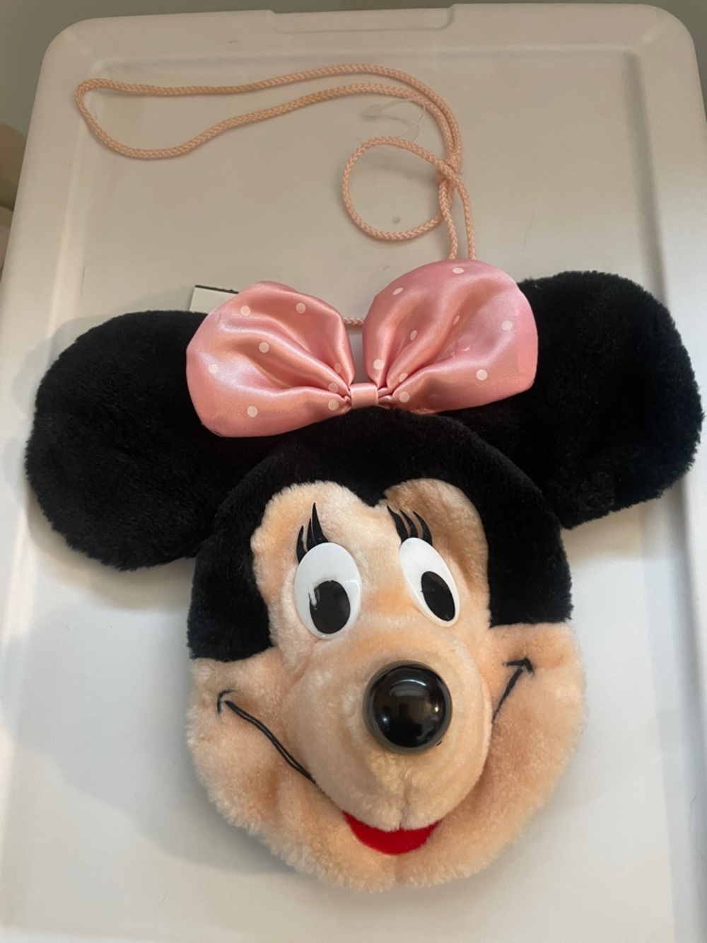 Mickey’s Pals vintage Disney Black Minnie Face Crossbody w/ Pink Polka Dot Bow